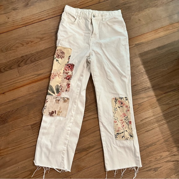 Mango Denim - Mango White Straight Leg Jeans with Pink Floral Patchwork - Size 4